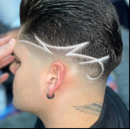 Taglio maschile con decorazioni